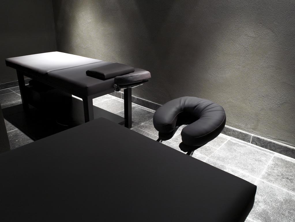 D-Hotel Arrondissement di Courtrai Esterno foto