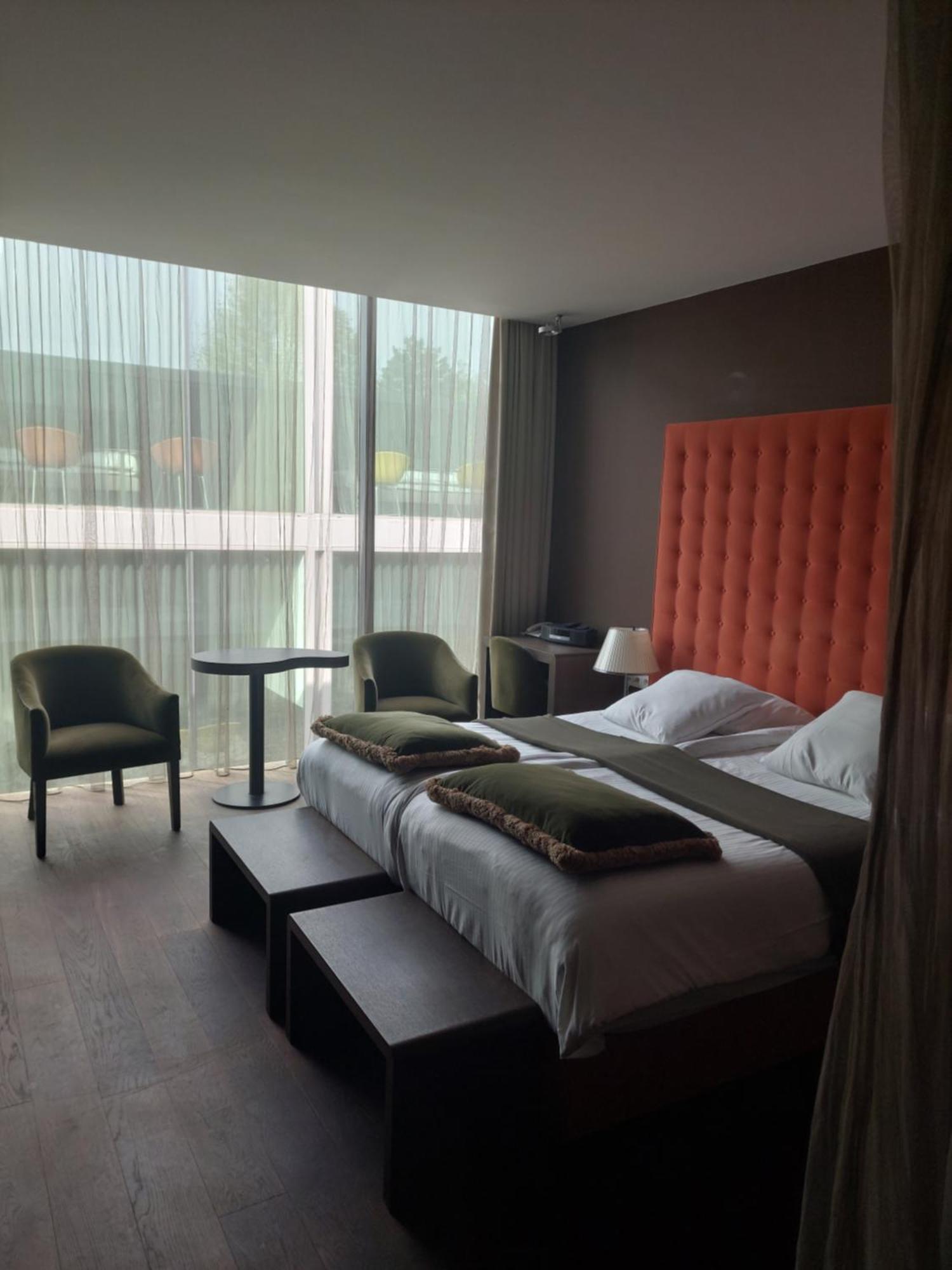 D-Hotel Arrondissement di Courtrai Esterno foto