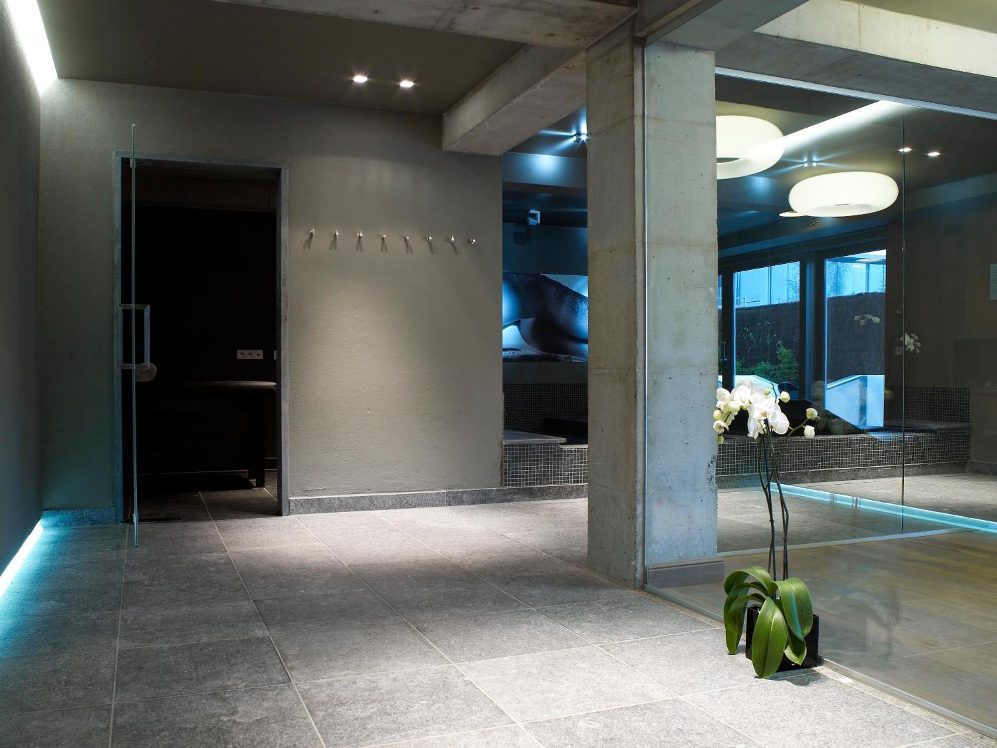 D-Hotel Arrondissement di Courtrai Esterno foto